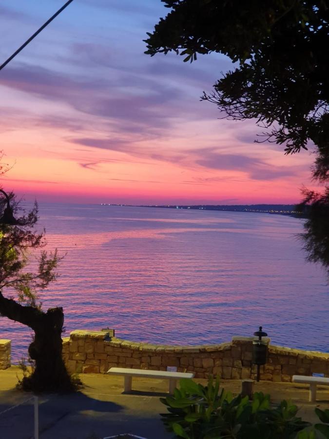 Villa Casa Baia Tramonto Patù Exterior foto