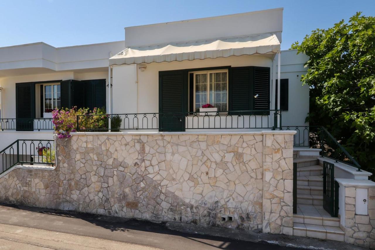 Villa Casa Baia Tramonto Patù Exterior foto